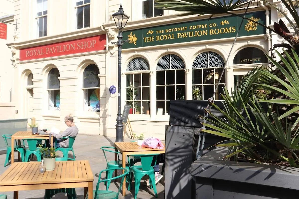 Central Costal Getaway Brighton